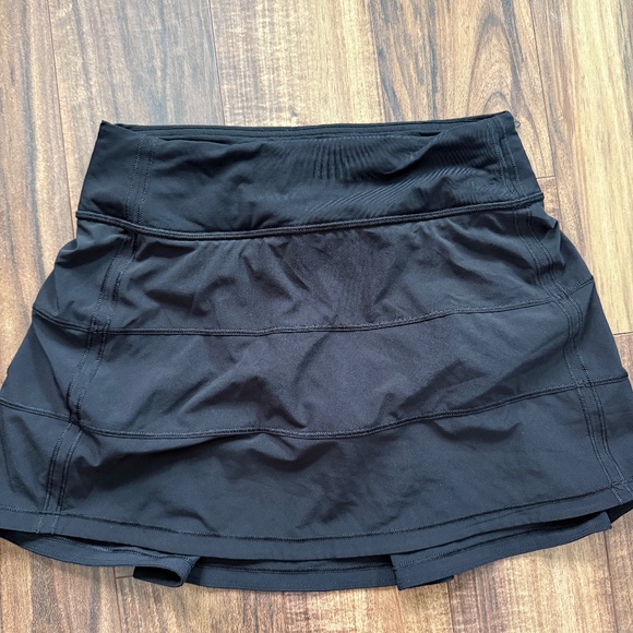 lululemon athletica Dresses & Skirts - Lululemon Pace Rival Skirt
